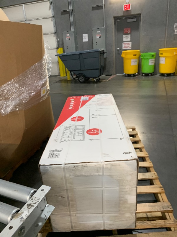 Photo 1 of ****FACTORY SEALED***
Frigidaire, 2 Door Apartment Size Refrigerator/Freezer Combo, 7.5 cu ft, Platinum Series, Stainless, 23" D x 21.5" W x 55.5" H