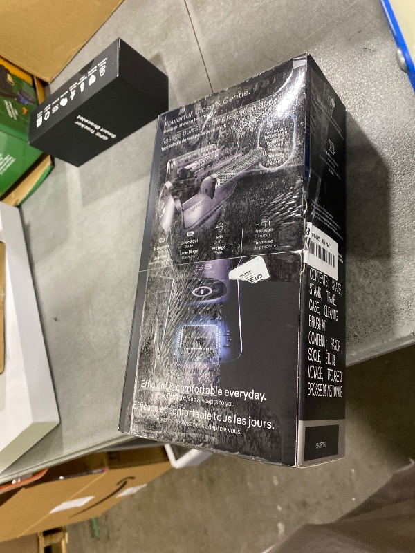 Photo 1 of Braun Series 8 8517s Electric Shaver