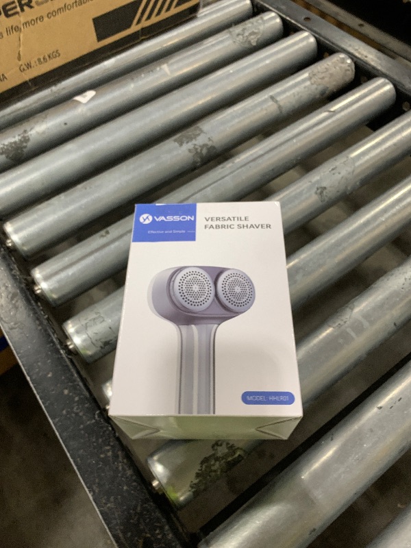 Photo 1 of VASSON Fabric Shaver, Greyish White