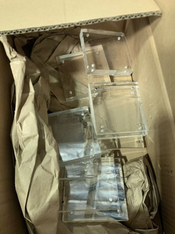 Photo 1 of Leinuosen Acrylic Display Stands, 5-Piece Set, White