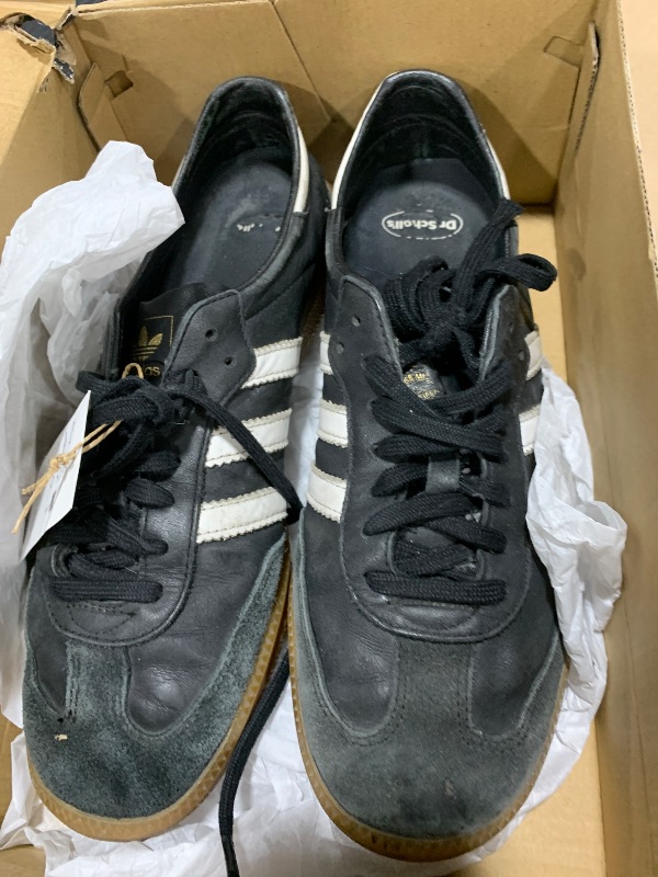 Photo 1 of Adidas Samba Indoor Soccer Shoes