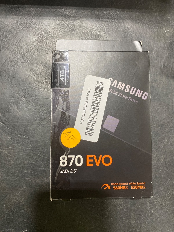 Photo 1 of Samsung 870 EVO 4TB Internal SSD
