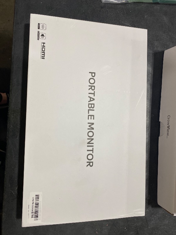 Photo 1 of MAFNKOU 16" 4K Portable Monitor