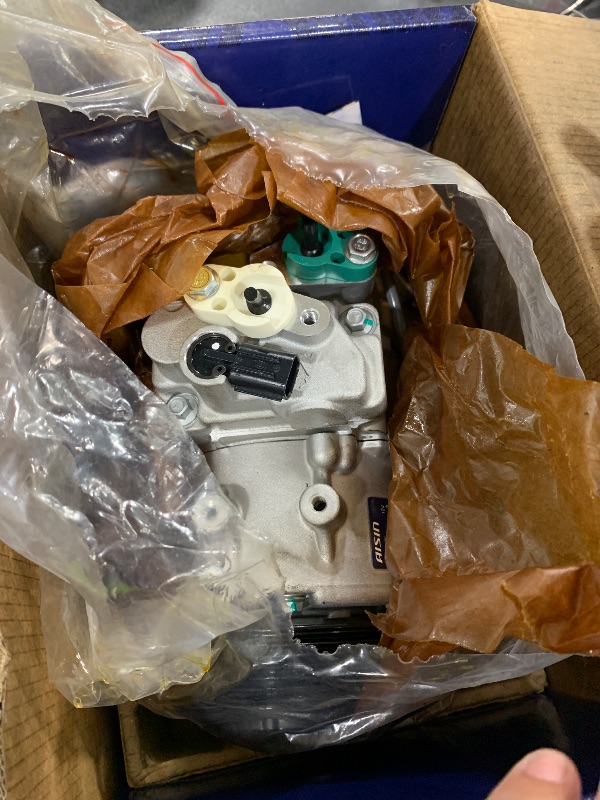 Photo 1 of AISIN ACCF-00908 Air Conditioning AC Compressor