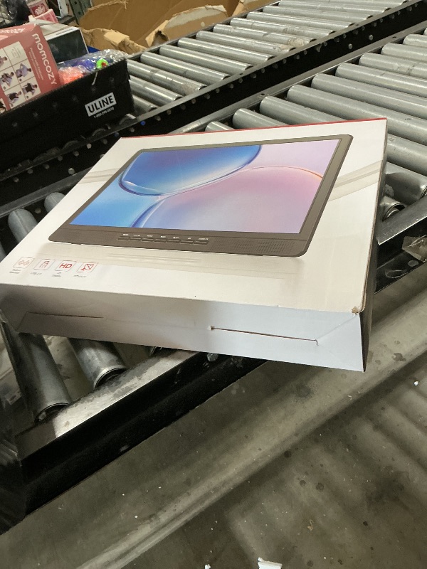 Photo 1 of NORTHING 18.5" Portable TV with Antenna