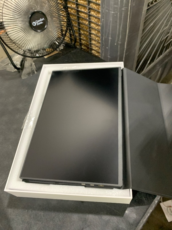 Photo 1 of EVICIV Portable Monitor 4K 1200 Nits 16", 3840 * 2400 UHD, 145% sRGB