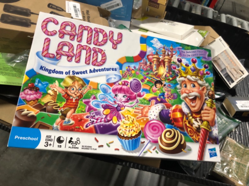 View 2 of [Missing Pieces] Hasbro Gaming Candy Land Board Game