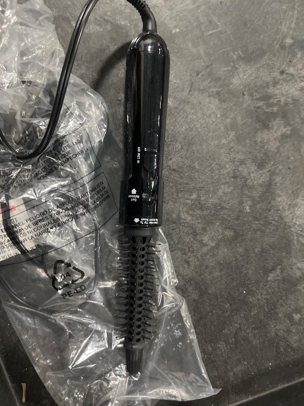 View 3 of [SOLD FOR PARTS] Hot Tools Pro Artist 3/4" Black Hot Air Styling Brush