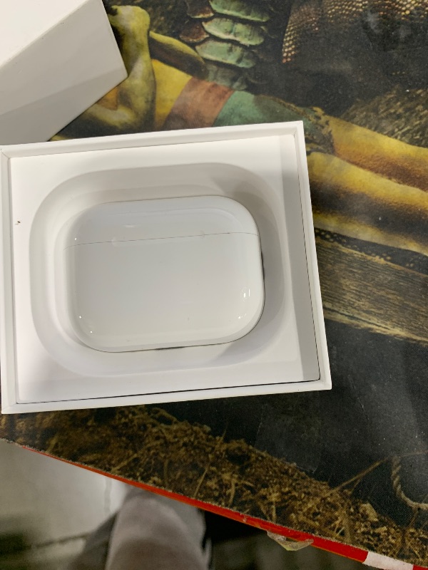 Photo 1 of Apple AirPods Pro 3 Wireless Earbuds