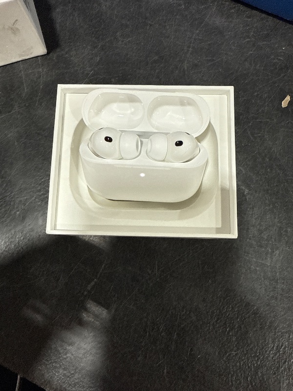 Photo 1 of Apple AirPods Pro 3 Wireless Earbuds
