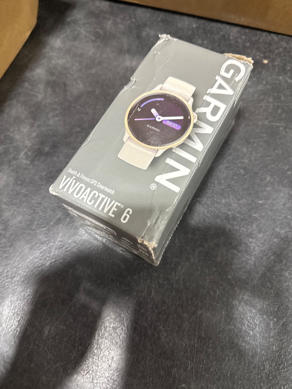 Photo 1 of Garmin vívoactive 6 Smartwatch Lunar Gold/Bone 42mm