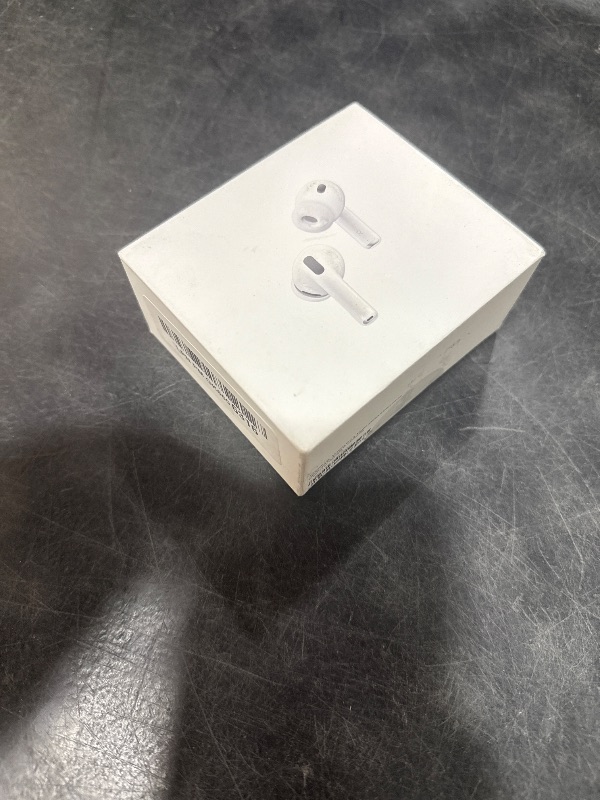 Photo 1 of Apple AirPods Pro 3 Wireless Earbuds