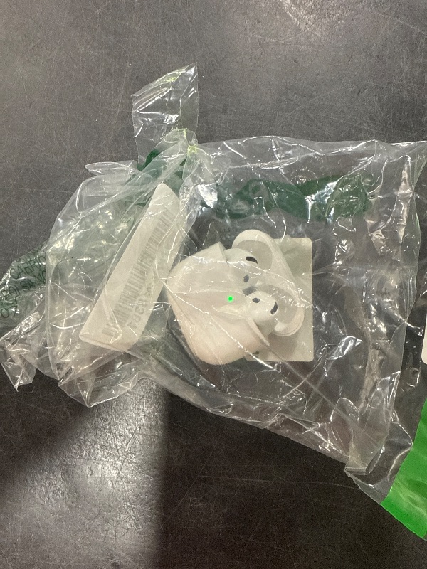 Photo 1 of Apple AirPods 4 Wireless Earbuds