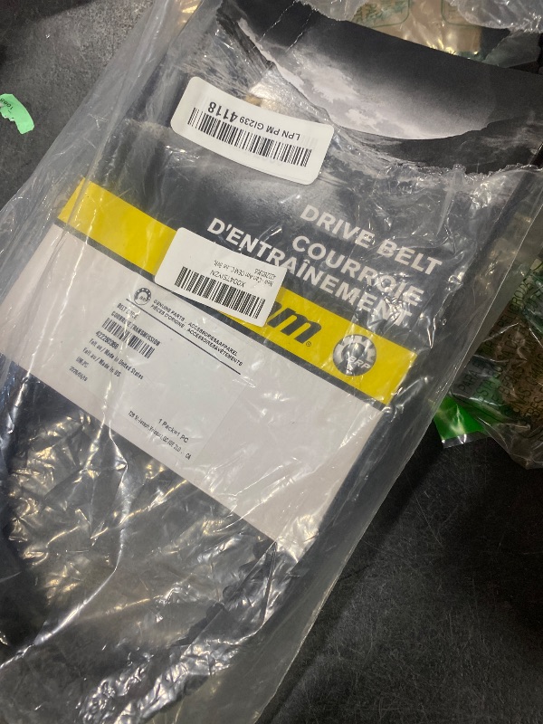 Photo 1 of Can-Am OEM Clutch Drive Belt 422280366