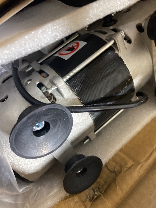 Photo 1 of ScitoLAB Vacuum Pump 85L/Min Oilless Lab Pump 110V