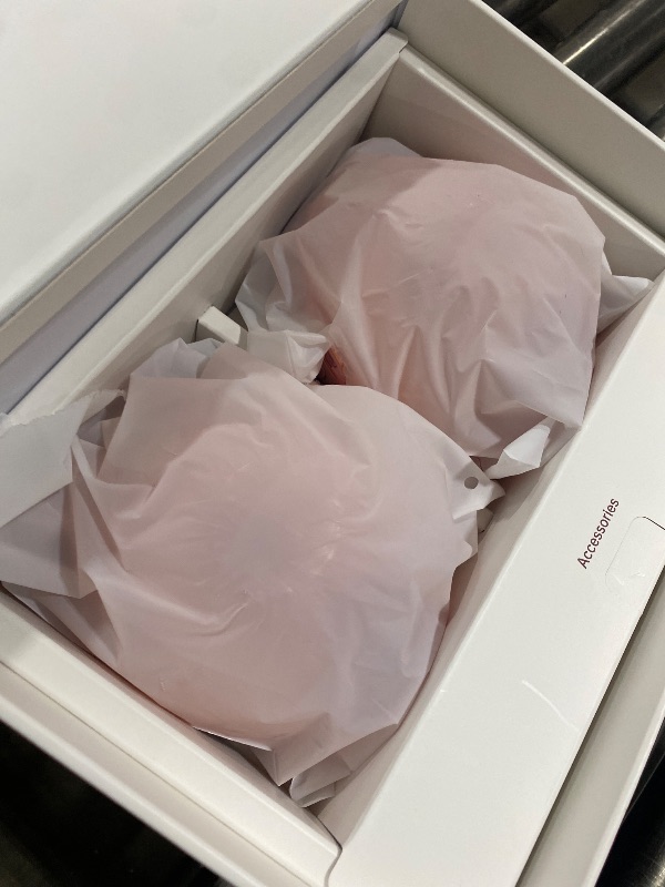 Photo 1 of Momcozy Wellness 1 Wearable Breast Pump