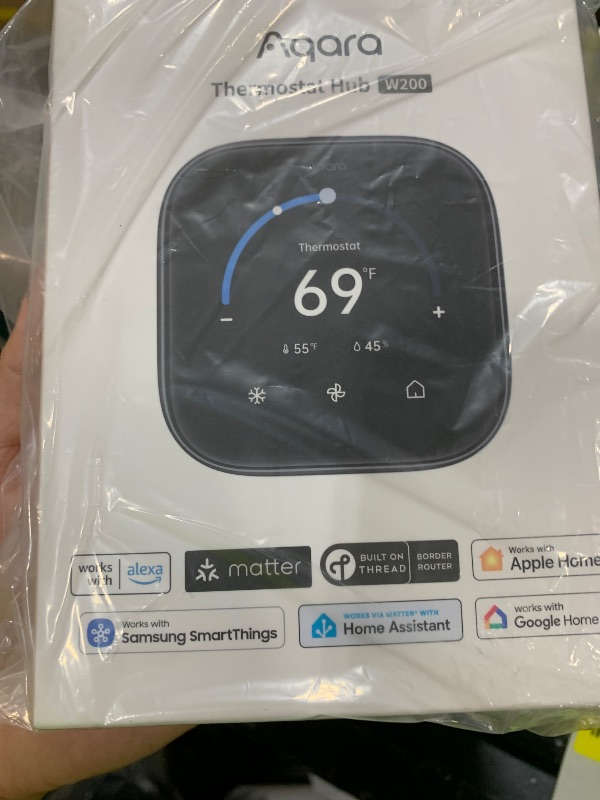 Photo 1 of Aqara Smart Thermostat W200 with Apple Adaptive Temperature