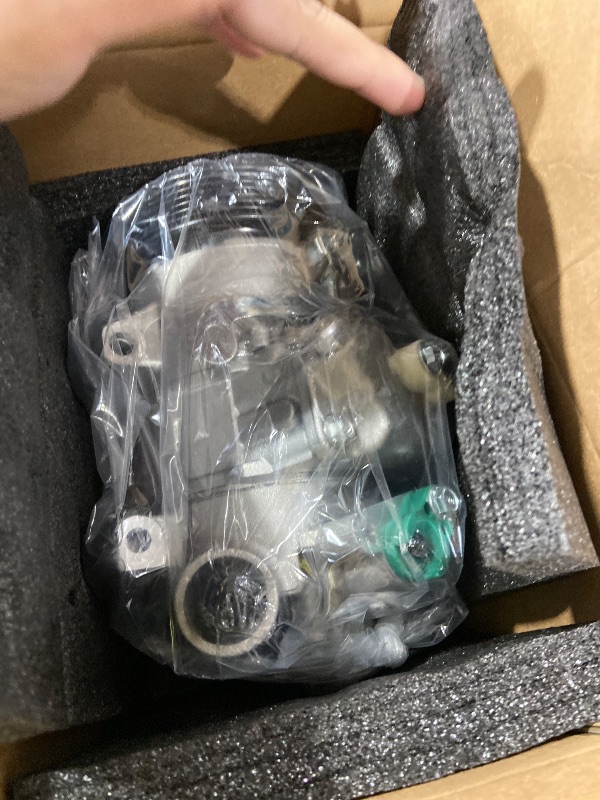Photo 1 of YWPXMY A/C Compressor for XD, Corolla, Matrix 1.8L