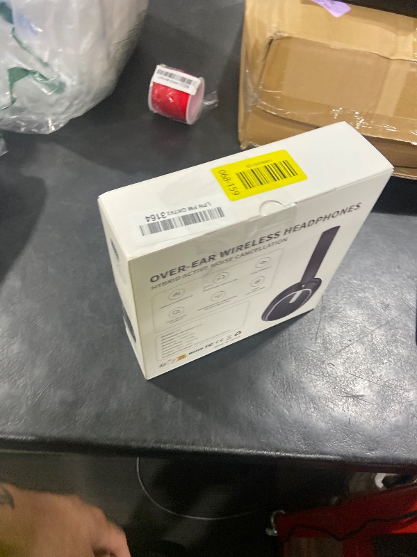 Photo 1 of MMWOWARTS Hybrid Active Noise Cancelling Bluetooth Headphones