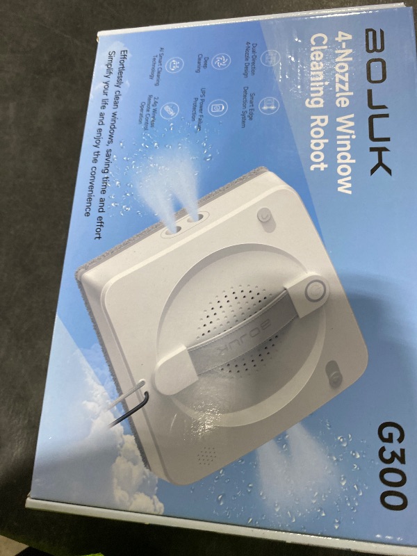 Photo 1 of BOJUK Window Cleaning Robot White 5000Pa