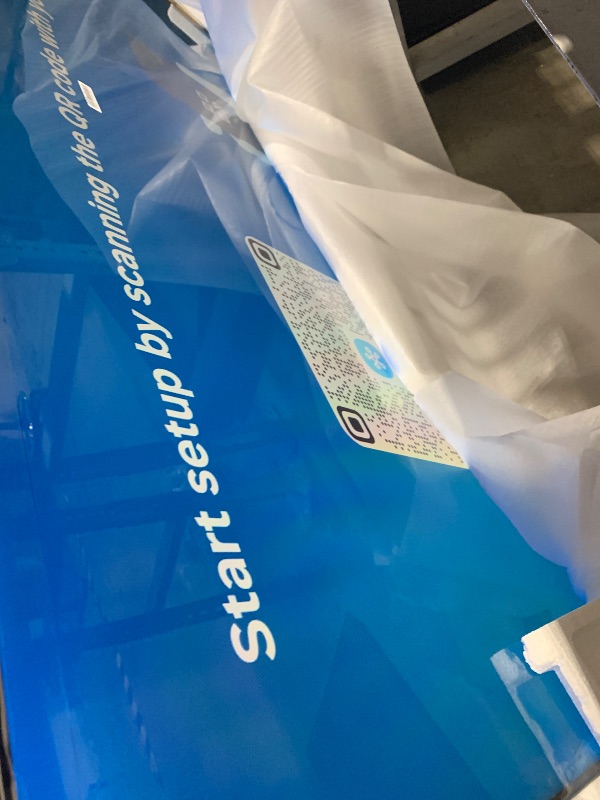 Photo 1 of Samsung 65" Class M70H Series QLED 4K Smart TV