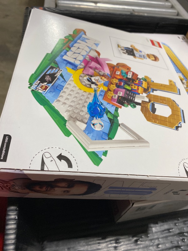 Photo 1 of LEGO Editions Lionel Messi Collector's Set (66818) - 1,458 Pieces