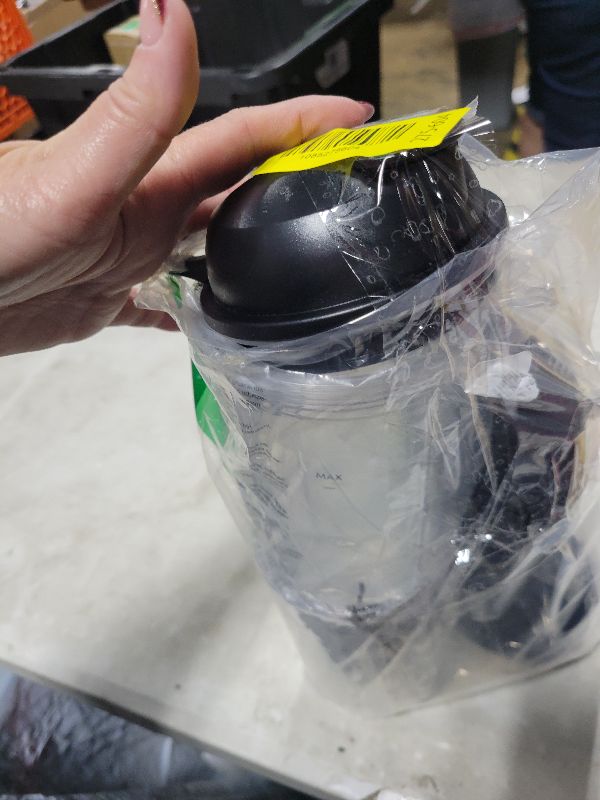 Photo 1 of 2PCS Replacement Blender Cup 32oz with Premium To-go-lid, Compatible with NutriBullet Blender Combo 1200W