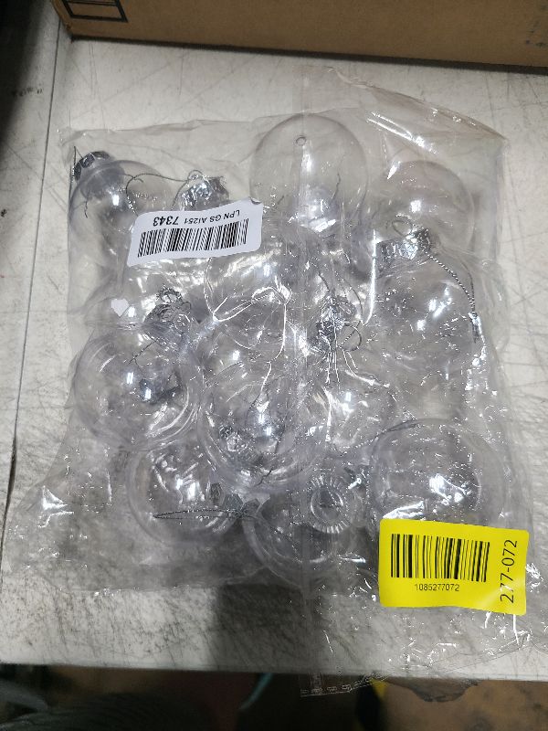 Photo 1 of 16PCS DIY Christmas Hanging Decoration?2.36Inch Clear Plastic Fillable Ornament Balls? for Christmas, Halloween, Birthday, Wedding Decor, DIY Crafts Decorations (60 mm)