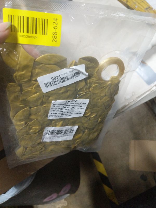 Photo 1 of 100pcs Metallic Gold Balloons 5, Inch Mini Chrome Latex Balloons Small Gold Balloon Filler for 2026 Graduation, Father’s Day, Wedding, Men Birthday, Hollywood Gala Party Decorations
