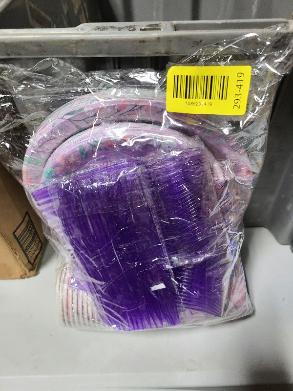 Photo 1 of 168pcs Butterfly Party Decorations Purple Butterfly Plates and Napkins Tableware Set Disposable Paper Cups Flower and Butterfly Birthday Party Supplies for Kids Birthday Decor Serves 24 Guest