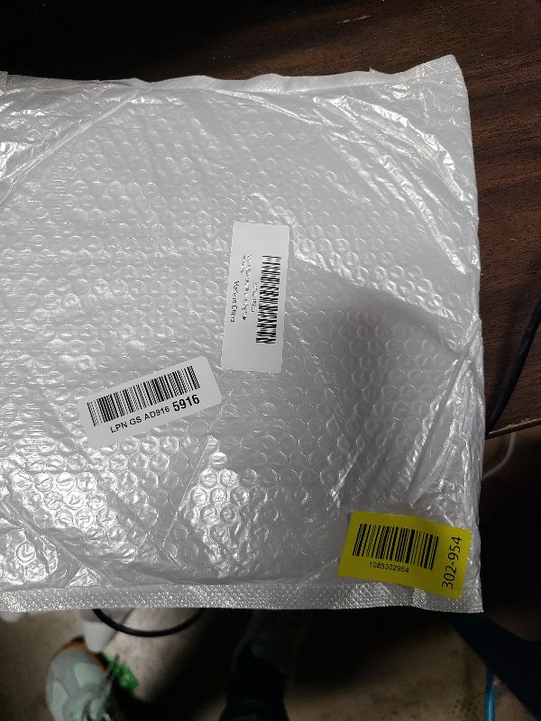 Photo 1 of 12PCS Round Mirror Centerpieces for Tables Decorations, 10" Acrylic Mirror Trays Plates for Centerpieces, Circle Mirror for Candle Plates Mirrors for Table Centerpieces Wedding Decorations