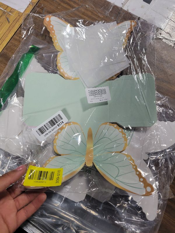 Photo 1 of 12 Pcs Butterfly Tea Party Decorations Princess Party Flower Boxes, Butterfly Paper Vase 3D Table Centerpiece Floral Box for Floral Tea Themed Birthday Party Supplies Baby Shower Wedding Anniversaries