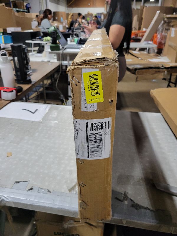 Photo 1 of
Sponsored
Visit the Store, CUTECH
CUTECH
Visit the Store
4.8
4.8 out of 5 stars
(49)
Cutech 24" x 6" Cast Iron Fence with 8½" Fence Enhancement Brackets for Cutech Jointers
