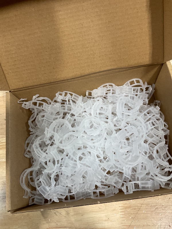 Photo 1 of 150 Pcs Plant Clips for Climbing Plants, Tomato Clips for Support, Plastic Garden Clips for Plants Grape Vine Vegetables Make Plant Grow Upright