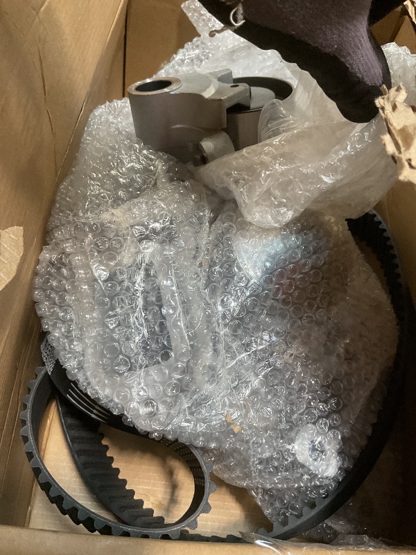 Photo 1 of **Missing all the small parts **Timing Belt Kit w/Water Pump Tensioner and Gaskets for 1990-1997 For Lexus LS400 SC400 4.0L V8 DOHC