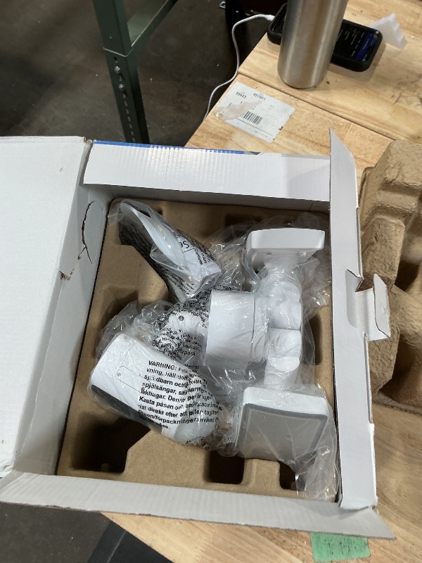 Photo 1 of ***ONE LIGHT IS NON FUNCTIONAL***Feit Electric Smart WiFi Floodlight Security Camera, 5000 Lumens, 1080p HD, Motion Detection, Two-Way Audio, 128GB SD, No Subscription, Works with Alexa & Google Home SEC5000/CAM/WIFI Gen 2 of SEC3000