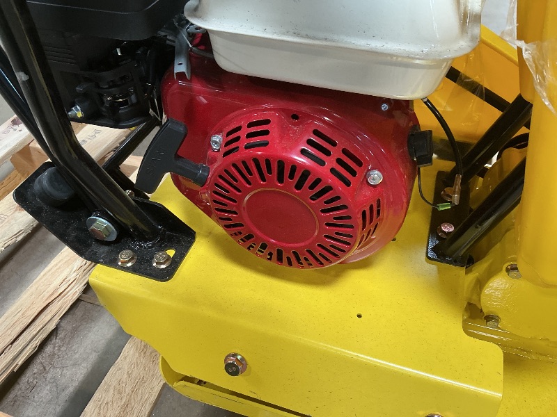 Photo 1 of ***DIFFERENT MODEL*** HOC HZR70PRO Plate Compactor Compatible with Honda GX160 5.5 HP Engine + 14 X 21 INCH Base Plate + 3147 LBF POUNDS of Compaction Force! (HZR70PRO 14 INCH Plate Compactor)