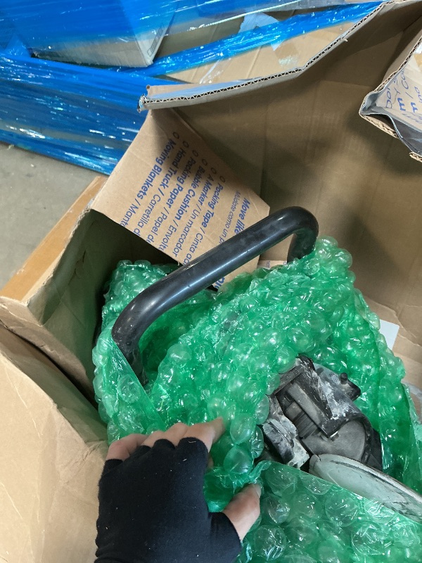 Photo 1 of *** MISSING BLADES ***16" Concrete Ring Saw 8980W/110V Toroidal Electric ConcreteSaw Concrete Cutter Max Cutting Depth 11.4" With 2 Saw Blades & Wet Cutting System for Concrete, Bricks, Rebar and Marble (8980W)