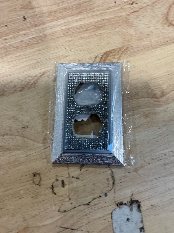 Photo 1 of 1 Pcs Shiny Rhinestones Wall Plates Light Switch Cover Plate Decorative Imitation Wood Grain Wall Plate Single Toggle Outlet Covers Durable Switch Covers