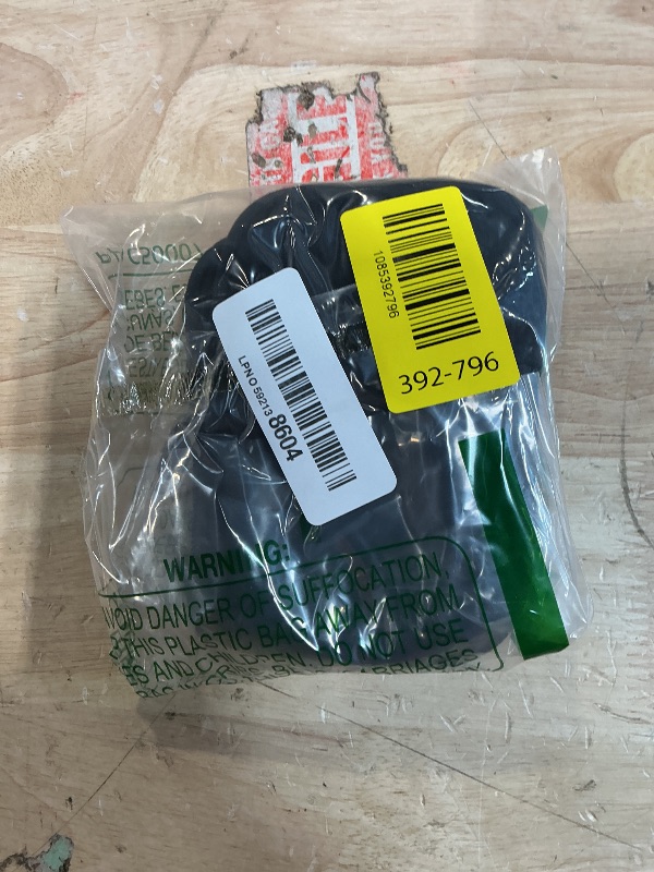 Photo 1 of ***ONLY ONE*** HINGTAI 2-Pack Neoprene Pouch Keychain