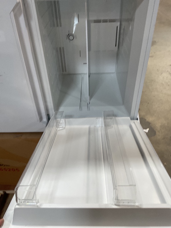 Photo 1 of **FOOTINGS DAMAGED**Kenmore 30" Top Mount Refrigerator with Freezer - Adjustable Shelving, Humidity-Controlled Crispers, LED Lighting, ENERGY STAR Certified, Garage Ready, 18.1 cu. ft. Capacity - White