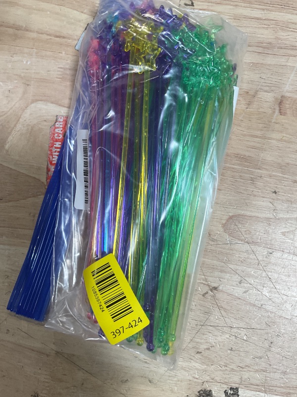 Photo 1 of 100 Pieces 9.1 Inch Swizzle Sticks Cocktail Stirrers Plastic for Bar Disposible Plastic Star Top Crystal Swizzle Sticks (Multicolor)