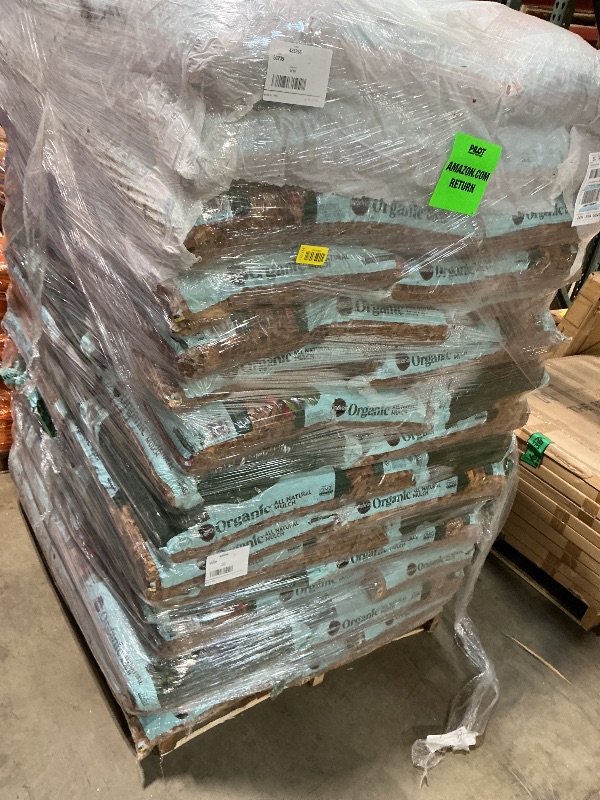 Photo 1 of **WILL BE ON A PALLET. One bag corner damage.**Miracle-Gro Organic All Natural Mulch, 1.5 cu. ft. (80-Bag Pallet)