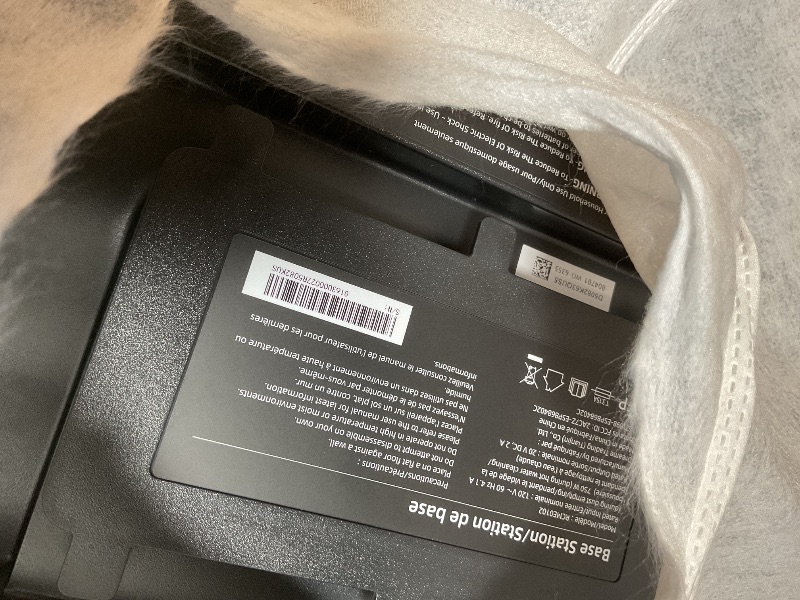 Photo 1 of ***PARTS ONLY***NON FUNCTIONAL***Dreame Matrix10 Pro Robot Vacuum