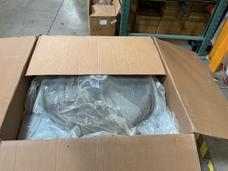 Photo 1 of ***USED***VEVOR Industrial Circulator Head, Single Phase, 30" Diameter, 120 Volt