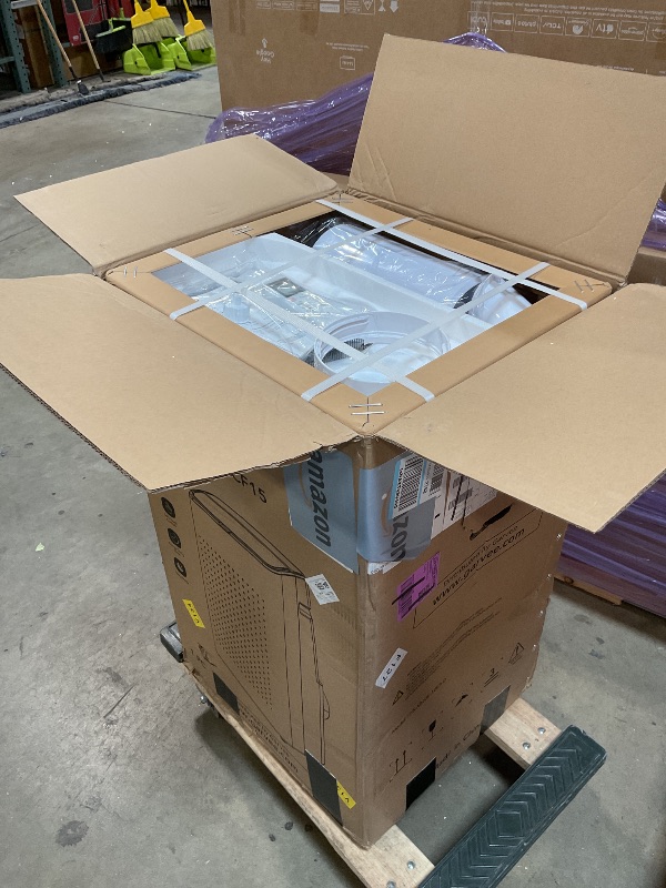 Photo 1 of 15,000 BTU Portable Air Conditioner - 3-In-1 Cooling for Spaces Up to 850 Sq.Ft With Remote, Timer & Easy Installation