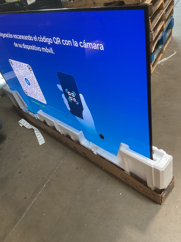 Photo 1 of ****DAMAGE TO SCREEN PARTS ONLY**** Samsung 77-Inch Class S90F Smart TV (2025 Model, 77S90F), NQ4 Gen3 Processor, Upscaling Pro, HDR+, Motion Xcelerator 144Hz, Vision, Alexa Built-in, 4K