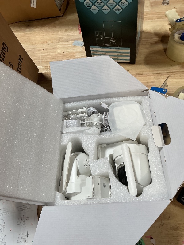 Photo 1 of ***FOR PARTS ONLY/ WON'T CONNECT TO INTERNET & RECEIVER INDICATOR LIGHT DOESN'T WORK*** 4K Security Cameras Wireless Outdoor with local storage Base,No Subscription Required,Solar-Powered,Home Security Cameras System with 360° Pan&Tilt,Auto Tracking,5G &