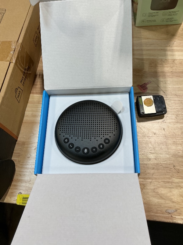 Photo 1 of ***FOR PARTS ONLY/ NON-FUNCTIONAL*** EMEET Conference Speaker and Microphone Luna 360° Voice Pickup w/Noise Reduction/Mute/Indicator USB Bluetooth Speakerphone w/Dongle for 8 People Daisy Chain for 16 Compatible with Leading Software