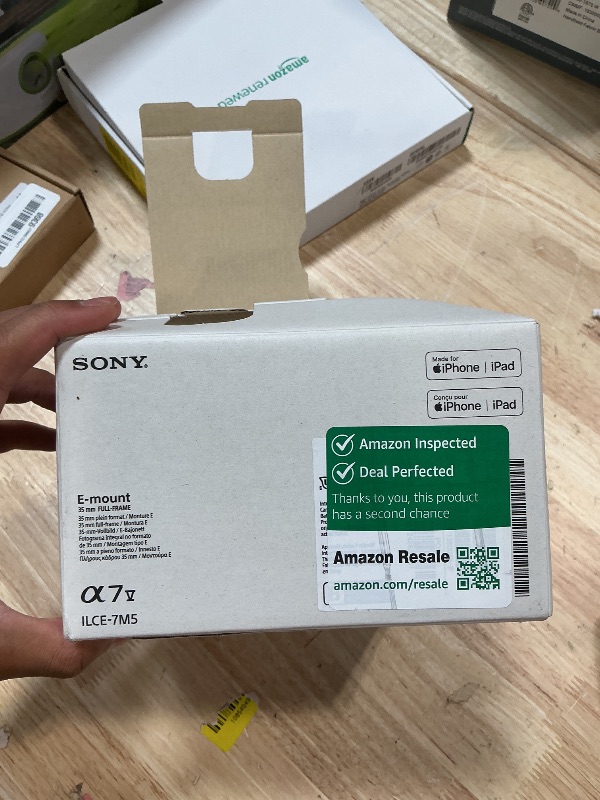 Photo 1 of ***OVER HEATING***Sony Alpha 7 V Full-Frame Hybrid Mirrorless Camera: 30fps Blackout-Free Shooting, AI Autofocus, 5-Axis in-Body Stabilization (Only)